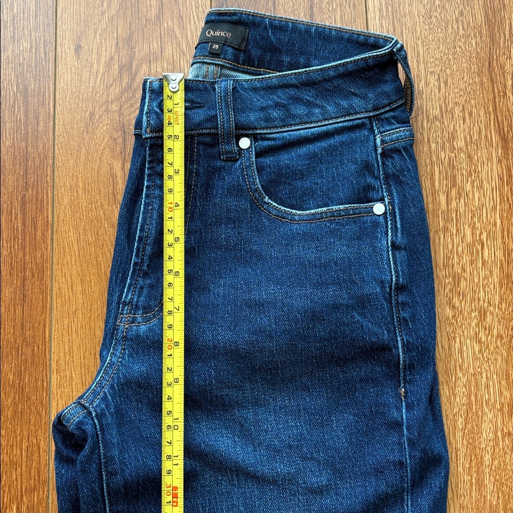 Quince Bella Stretch Cropped Straight Jeans 25 Stormy Blue (Dark Wash) in EUC - Picture 8 of 9